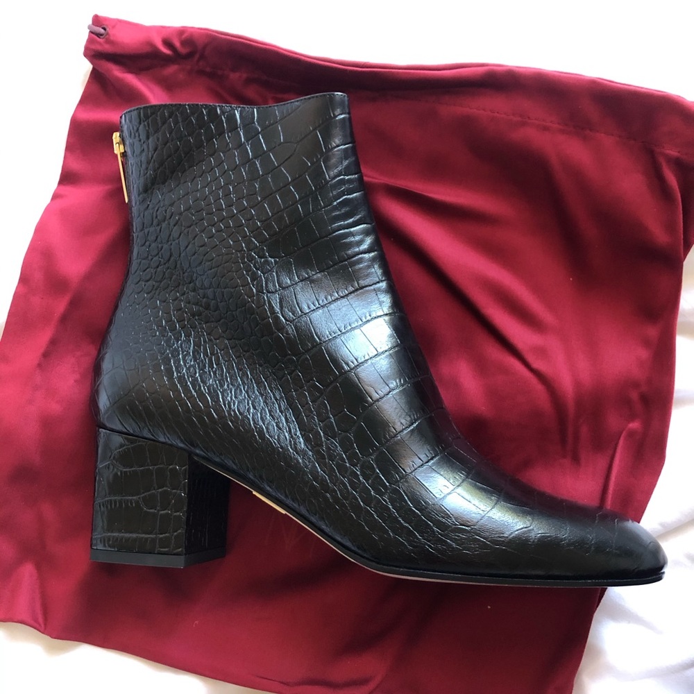 Tamara Mellon Size 41 Leather boots!